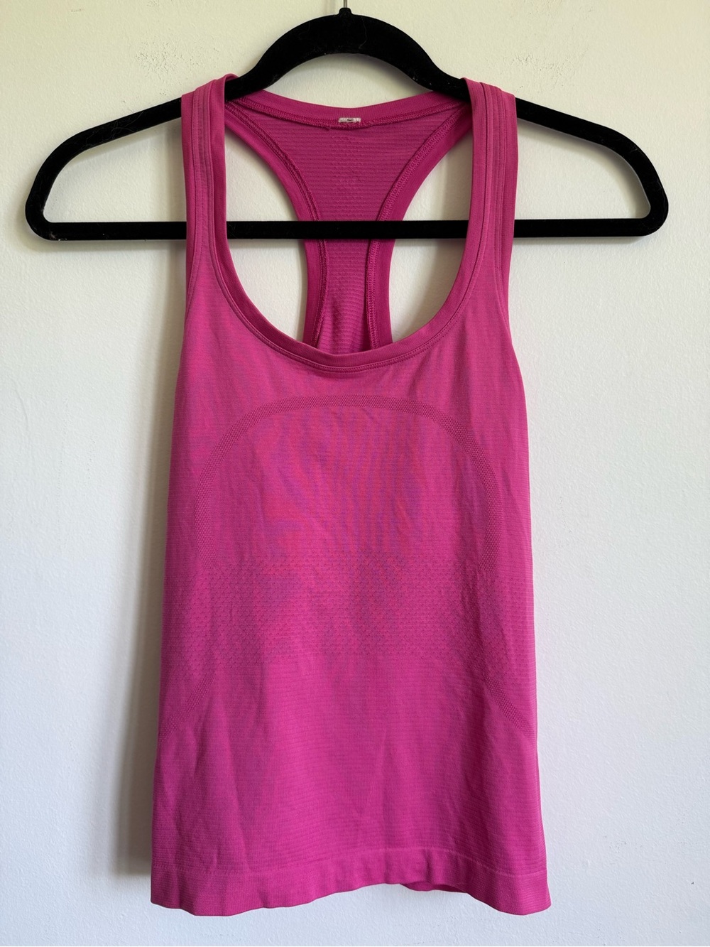 Lululemon Women Gym Athletic Swiftly Tank Top Sonic Pink US 6